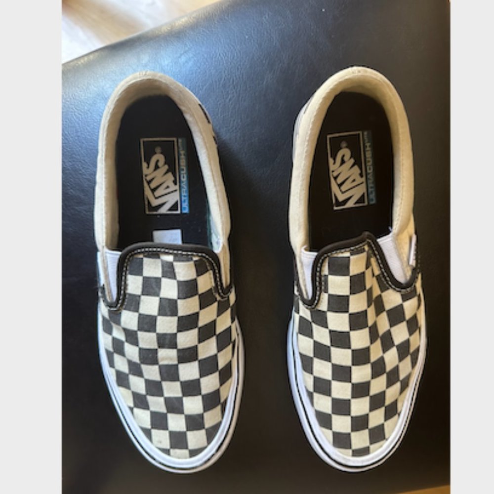 Unisex Platform Checkered Vans (Practically New) 7.5 Womens/ 6 mens